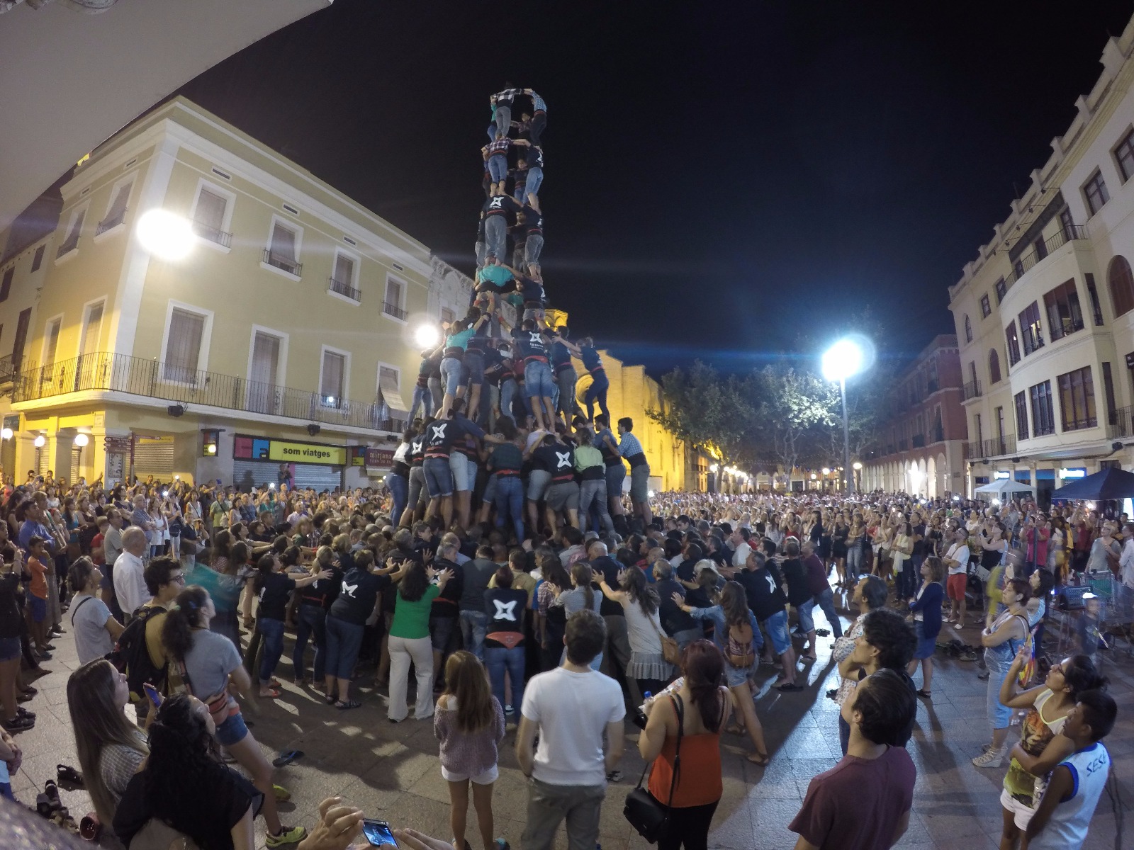Assaig de 4de10fm dels Castellers de Vilafranca, ahir a la Plaça de la Vila (Foto Castellers de Vilafranca)